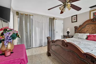 8508 Long Acre Dr, Miramar, FL 33025 - Photo 22