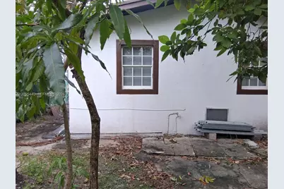 474 E 10th St #0, Hialeah, FL 33010 - Photo 4