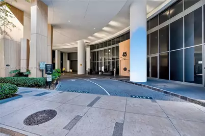 45 SW 9th St #3807, Miami, FL 33130 - Photo 52