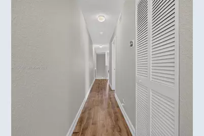 2475 W Cordoba Bnd, Weston, FL 33327 - Photo 32