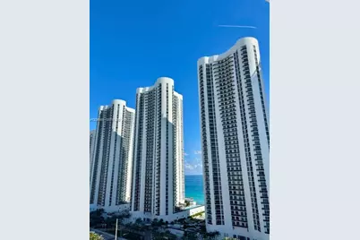 15901 Collins Ave #2905, Sunny Isles Beach, FL 33160 - Photo 2