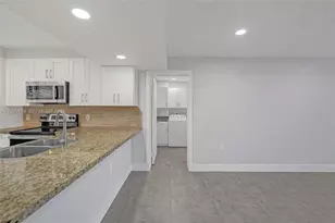 1522 Whitehall Dr, Davie, FL 33324 - Photo 40