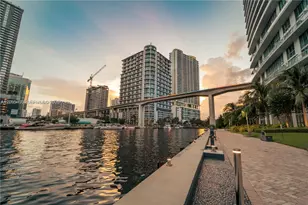 90 SW 3rd St, Miami, FL 33130 - Photo 46