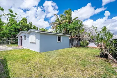 11950 SW 182nd Ter, Miami, FL 33177 - Photo 18