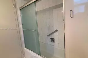 3233 NE 32nd Ave, Fort Lauderdale, FL 33308 - Photo 16