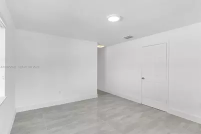 9999 NW 25th Ter, Doral, FL 33172 - Photo 6
