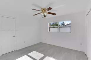 9999 NW 25th Terrace, Doral, FL 33172 - Photo 12