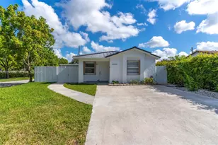 9999 NW 25th Terrace, Doral, FL 33172 - Photo 2