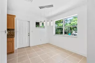 940 NE 85th St, Miami, FL 33138 - Photo 12