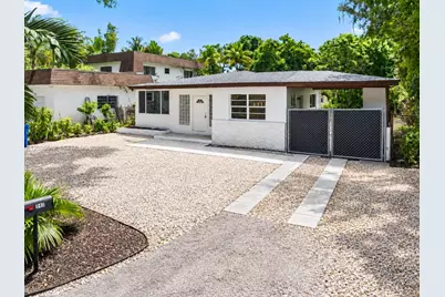 940 NE 85th St, Miami, FL 33138 - Photo 2