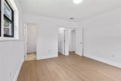 940 NE 85th St, Miami, FL 33138 - Photo 24