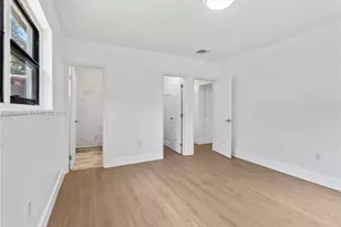 940 NE 85th St, Miami, FL 33138 - Photo 24