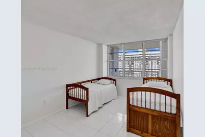 18071 Biscayne Blvd #1701, Aventura, FL 33160 - Photo 22