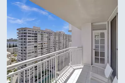 18071 Biscayne Blvd #1701, Aventura, FL 33160 - Photo 14