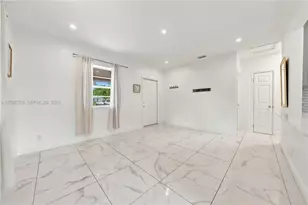 133 SW 22nd Terrace, Fort Lauderdale, FL 33312 - Photo 4