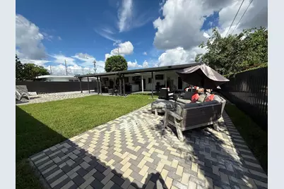 10516 NW 36th Pl, Miami, FL 33147 - Photo 46