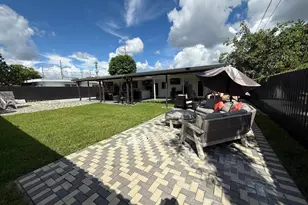 10516 NW 36th Pl, Miami, FL 33147 - Photo 46