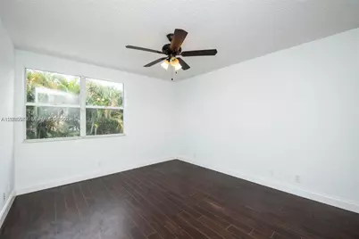 1127 SW 104th Way, Pembroke Pines, FL 33025 - Photo 24