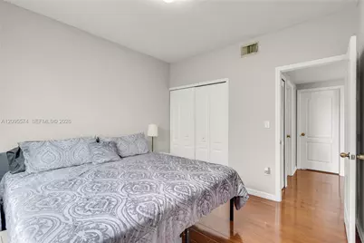 916 NW 135th Ter, Pembroke Pines, FL 33028 - Photo 18