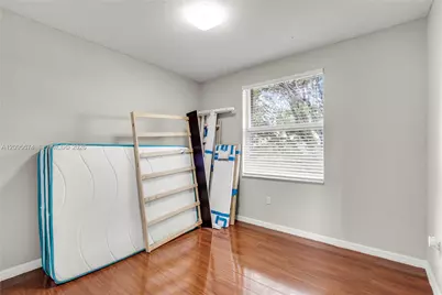916 NW 135th Ter, Pembroke Pines, FL 33028 - Photo 20