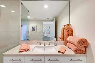 6801 Collins Ave, Miami Beach, FL 33141 - Photo 36