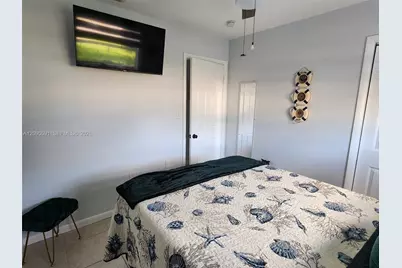 812 Lake McGregor Dr, Fort Myers, FL 33919 - Photo 10