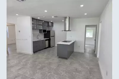 760 NW 126th St, North Miami, FL 33168 - Photo 14