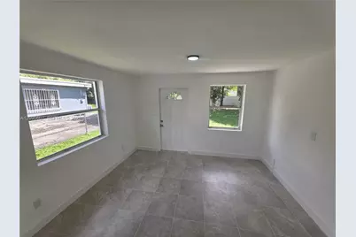 760 NW 126th St, North Miami, FL 33168 - Photo 36