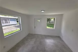 760 NW 126th St, North Miami, FL 33168 - Photo 36