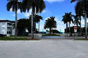 8560 SW 212th St, Cutler Bay, FL 33189 - Photo 18