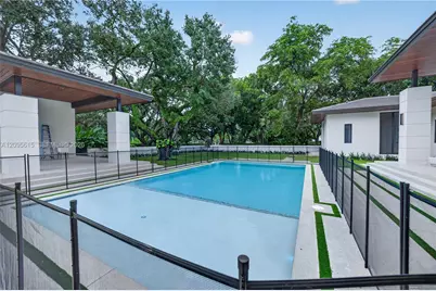 9999 SW 87th Ct, Miami, FL 33176 - Photo 8