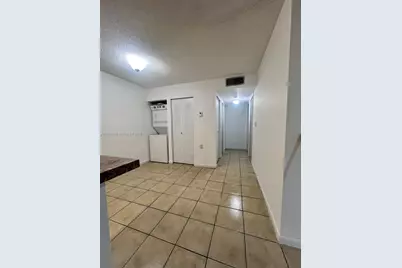 6975 NW 179th St #202, Hialeah, FL 33015 - Photo 4