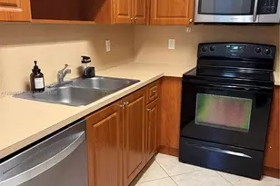 2321 Mariner Ct, Dania Beach, FL 33312 - Photo 2
