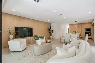 2619 SW 31st Pl, Miami, FL 33133 - Photo 4