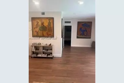 5760 W 14th Ave, Hialeah, FL 33012 - Photo 4
