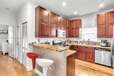 6763 NW 109th Ave #6763, Doral, FL 33178 - Photo 8