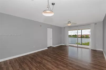 550 SW 138th Ave #404K, Pembroke Pines, FL 33027 - Photo 8