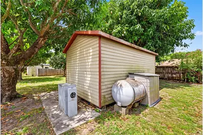 19110 SW 128th Ct, Miami, FL 33177 - Photo 22