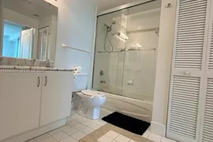 1200 Brickell Bay Dr, Miami, FL 33131 - Photo 8