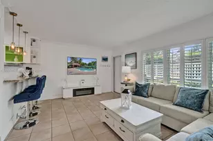 2124 NE 5th Ave, Wilton Manors, FL 33305 - Photo 10