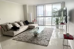 19195 NE Mystic Pointe Dr, Aventura, FL 33180 - Photo 4