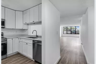 2767 Carambola Cir S #402, Coconut Creek, FL 33066 - Photo 12