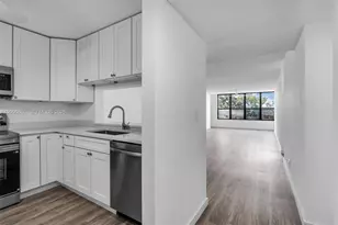 2767 Carambola Cir S, Coconut Creek, FL 33066 - Photo 12