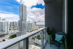151 SE 1st St, Miami, FL 33131 - Photo 34