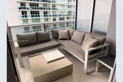 488 NE 18th St #2205, Miami, FL 33132 - Photo 18