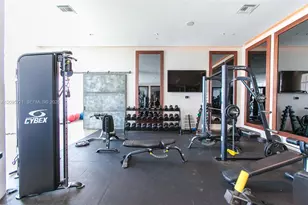 3300 NE 188th St, Aventura, FL 33180 - Photo 14