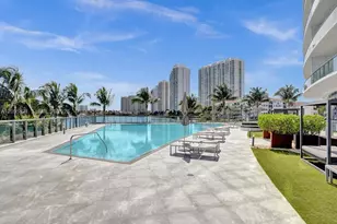 3300 NE 188th St, Aventura, FL 33180 - Photo 10