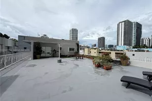 677 NE 24th St, Miami, FL 33137 - Photo 20