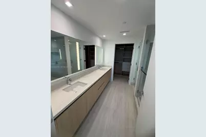 2411 Laguna Circle #1204, Miami, FL 33181 - Photo 30