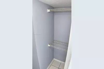 5290 W 21st Ct #304, Hialeah, FL 33016 - Photo 32
